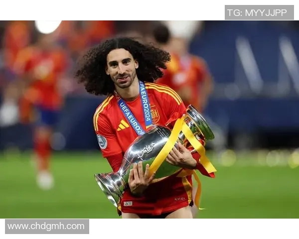 足球明星在镜子前的独特瞬间展现自我风采与魅力的精彩瞬间